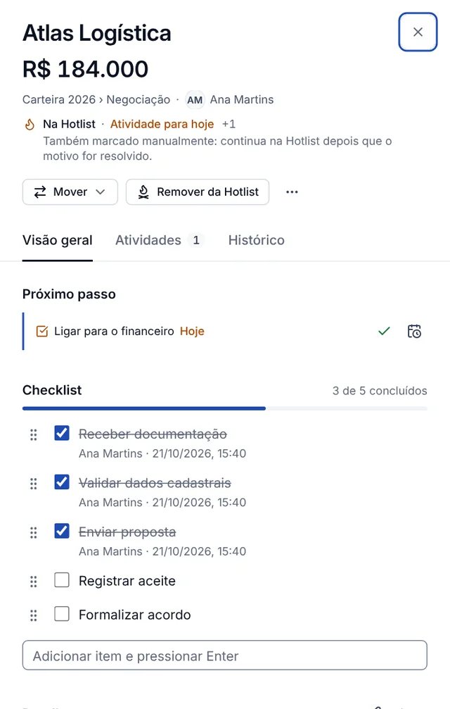 Tela real do detalhe de um item: próximo passo, checklist com 3 de 5 etapas concluídas e detalhes, com dados de demonstração.